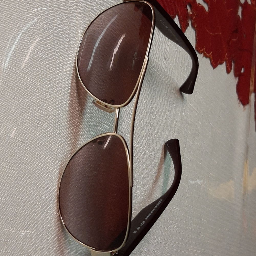 Authentic Coach sunglass - Picture 5 of 7